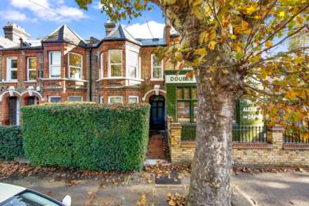 2 Bedroom Flat, Edward Road, Walthamstow, E17