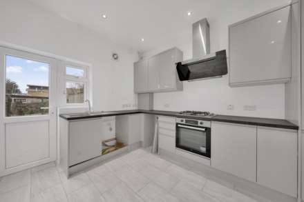 Dagenham Road, Leyton,E10, Image 5