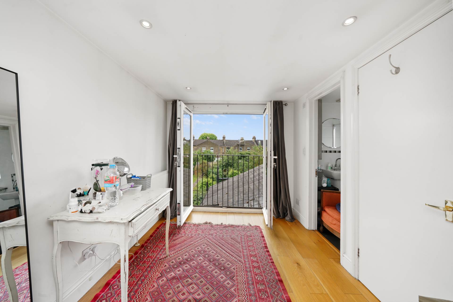 Newport Road, Leyton, E10, Image 16