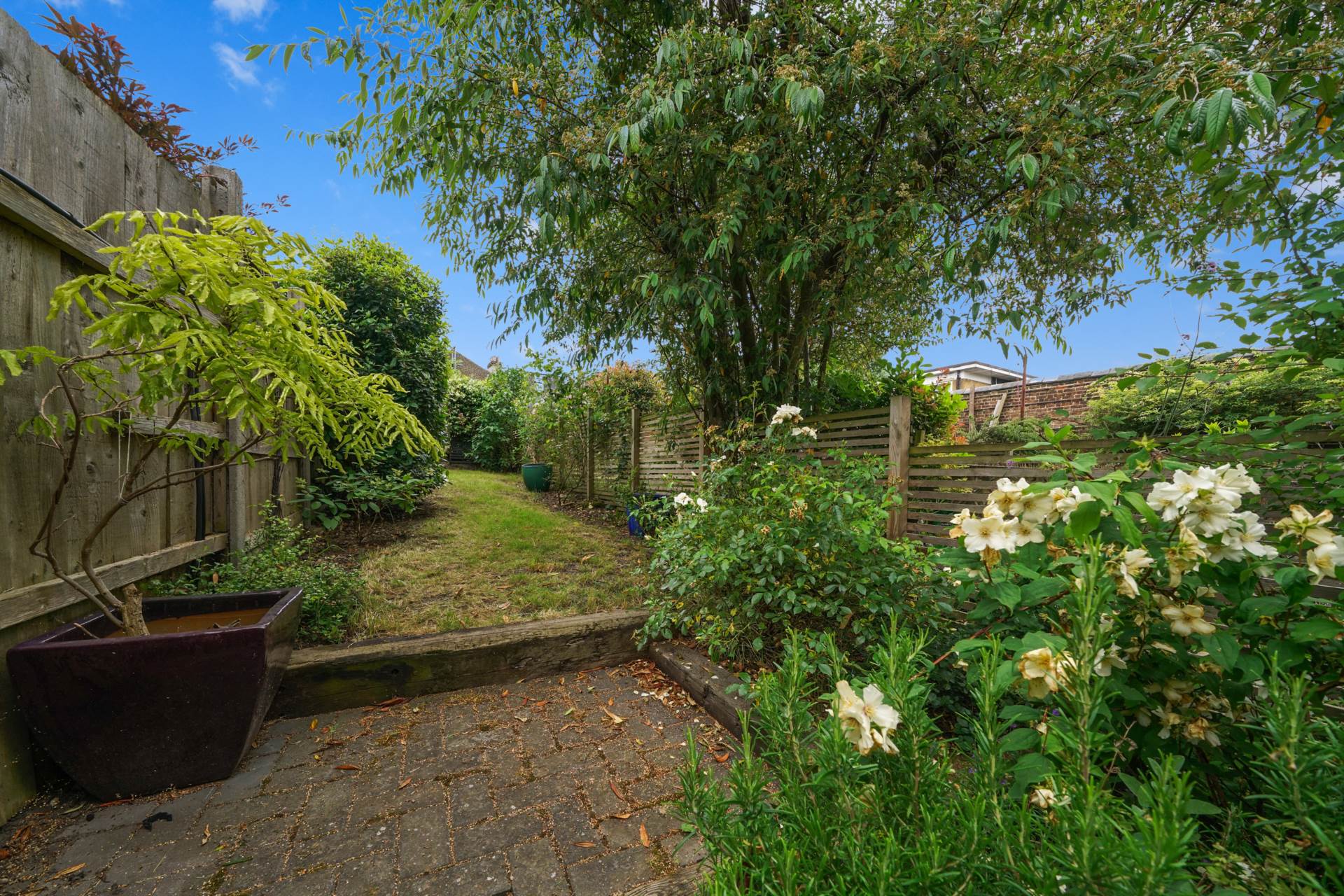 Newport Road, Leyton, E10, Image 22