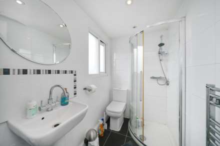 Newport Road, Leyton, E10, Image 20