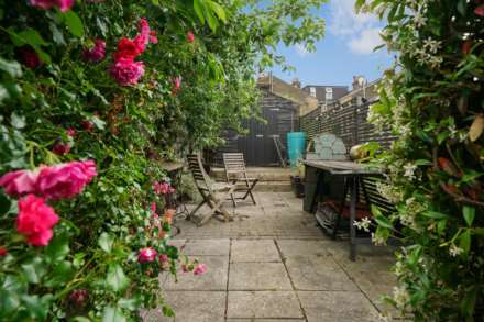 Newport Road, Leyton, E10, Image 23