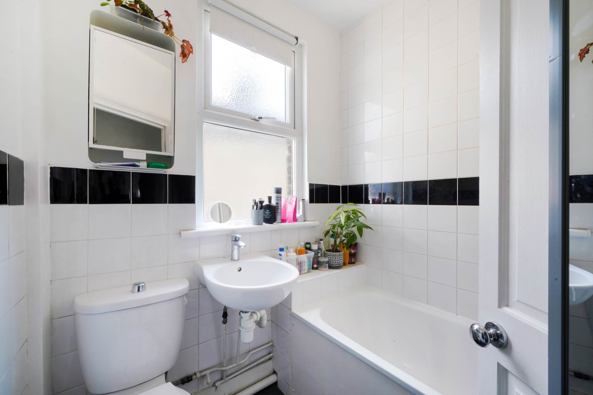 Norlington Rd, Leyton, E11, Image 8