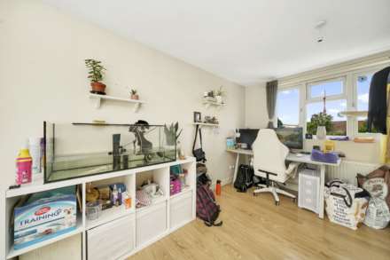 Sanderstead Road, Leyton, E10, Image 10
