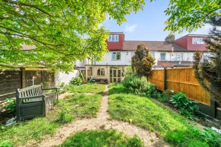 Sanderstead Road, Leyton, E10, Image 15
