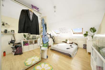 Sanderstead Road, Leyton, E10, Image 9
