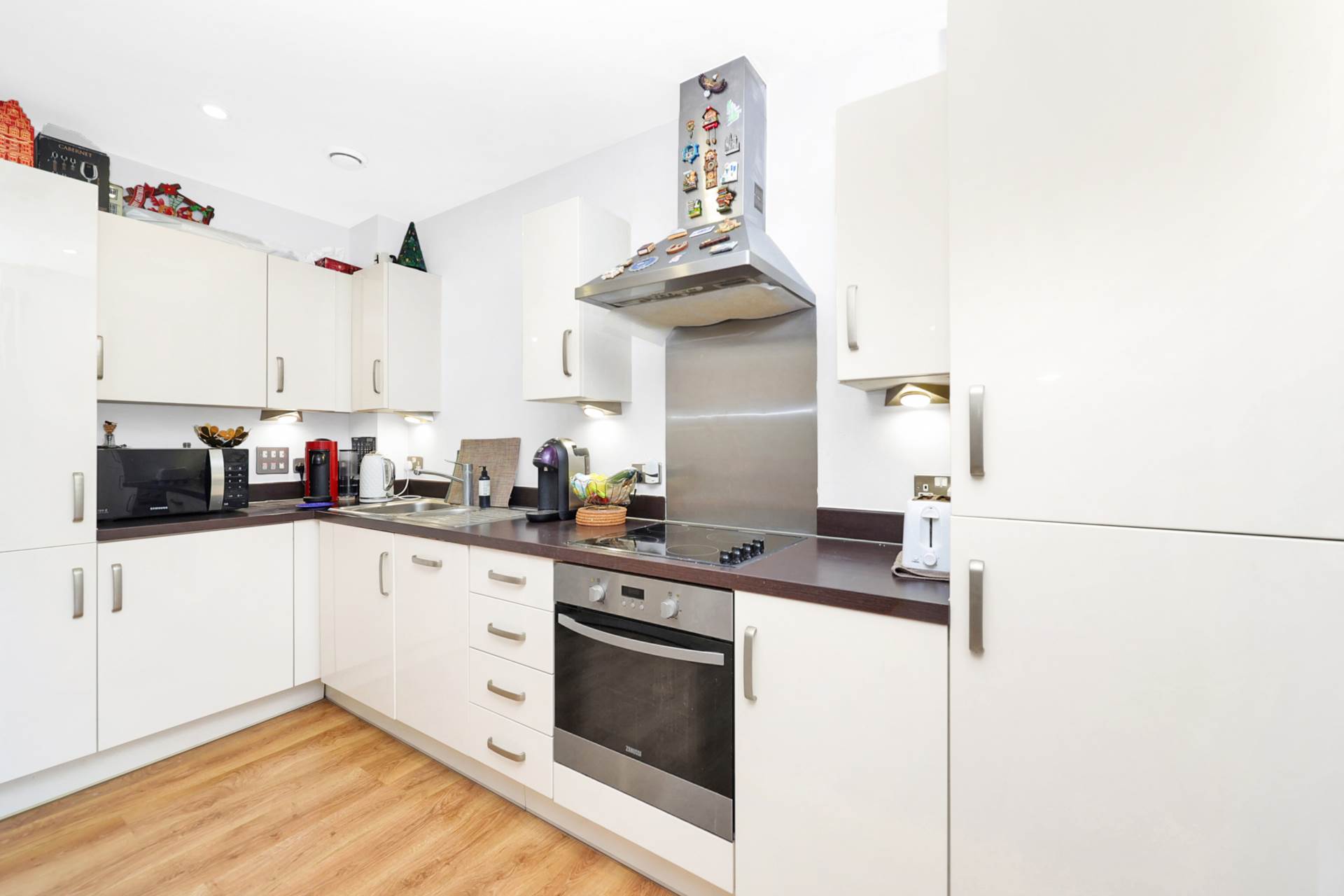 4 Royal House, Church Road, Leyton, E10, Image 3