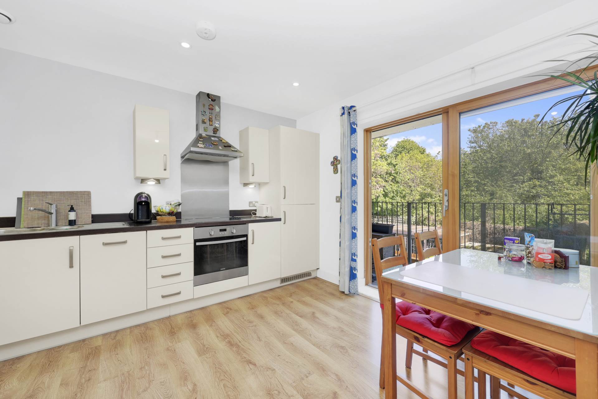 4 Royal House, Church Road, Leyton, E10, Image 7