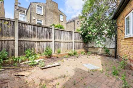 Trelawn Road, Leyton, E10, Image 16