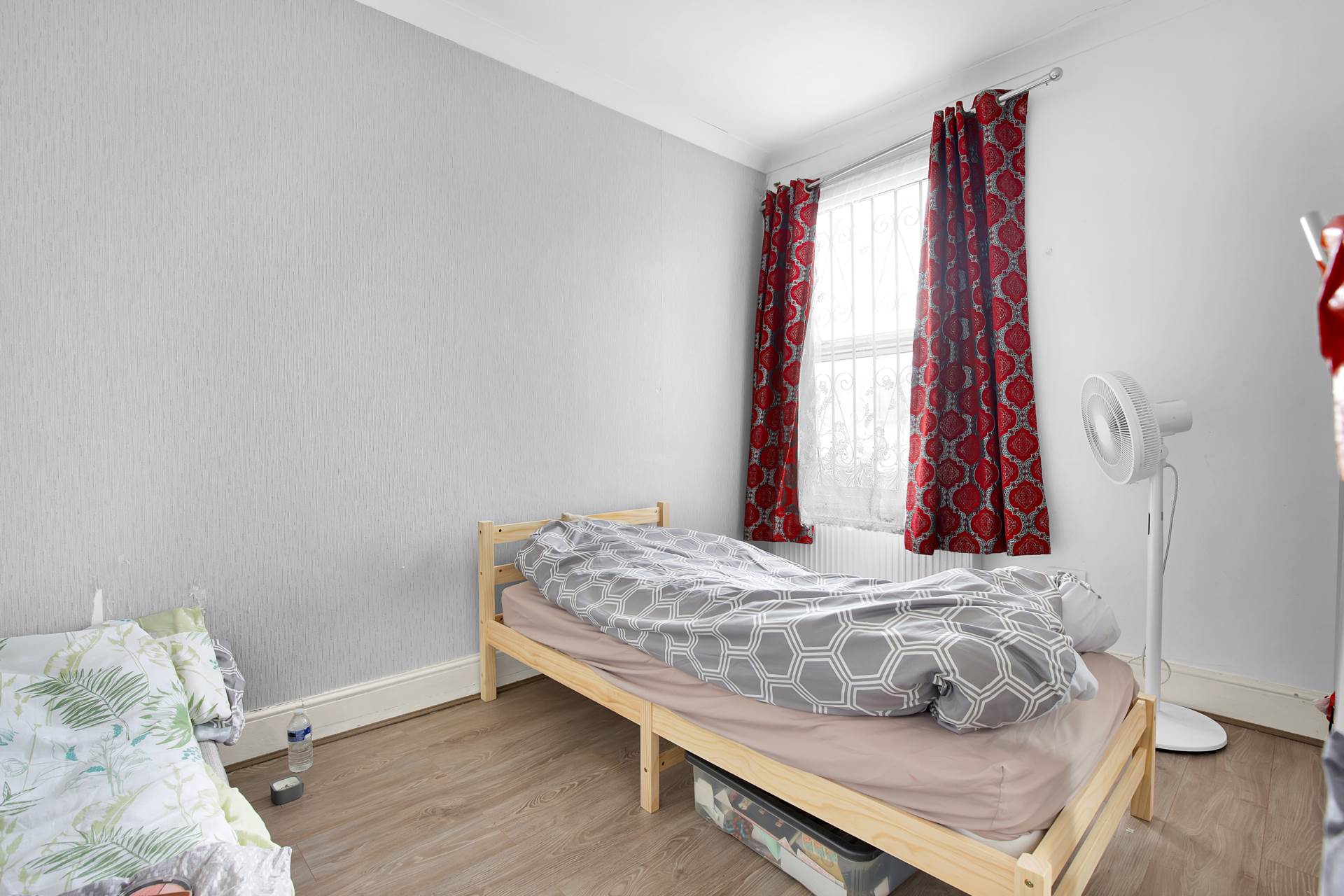Canterbury Road, Leyton, E10, Image 16