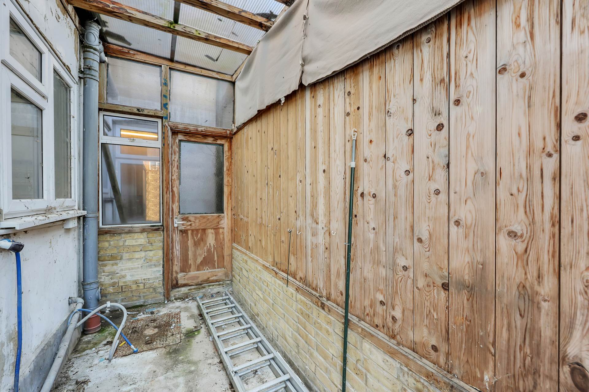Pearcroft Road, London, E11, Image 11