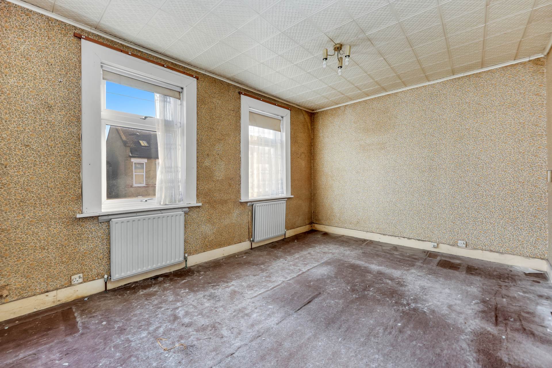 Pearcroft Road, London, E11, Image 17