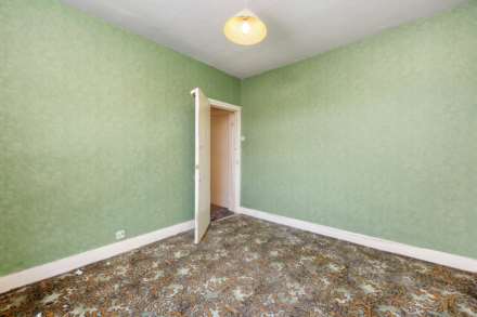 Pearcroft Road, London, E11, Image 19