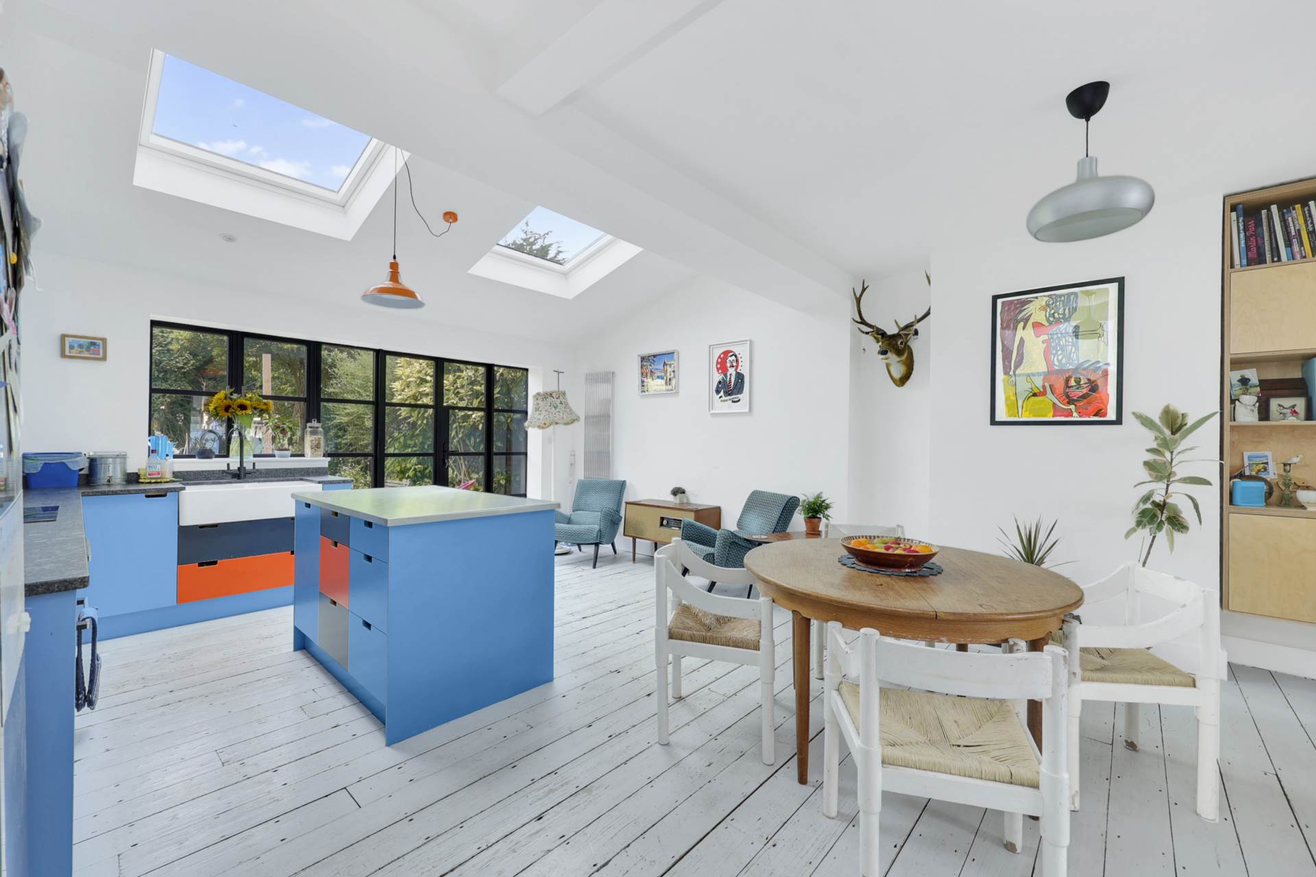 Overton Road, Leyton, E10, Image 16