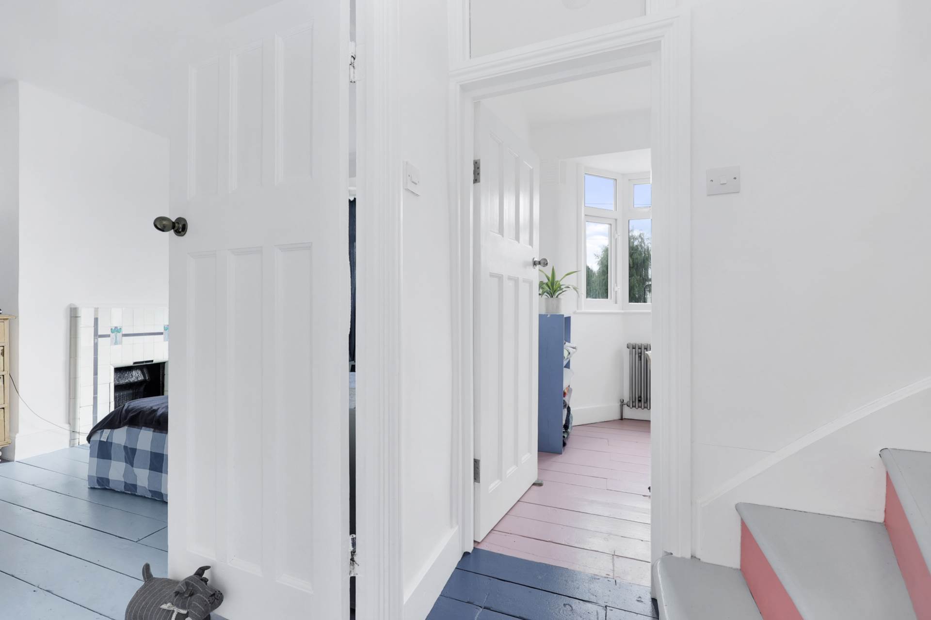 Overton Road, Leyton, E10, Image 37
