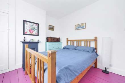 Overton Road, Leyton, E10, Image 25