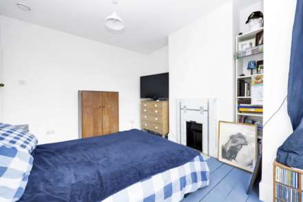 Overton Road, Leyton, E10, Image 29