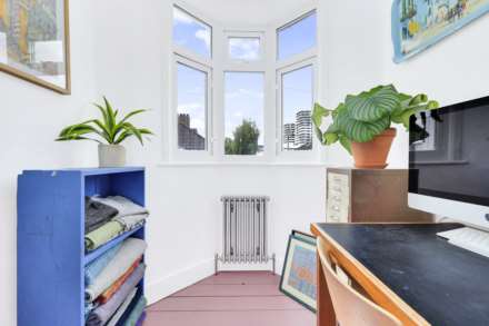 Overton Road, Leyton, E10, Image 36