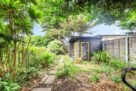 Overton Road, Leyton, E10, Image 46