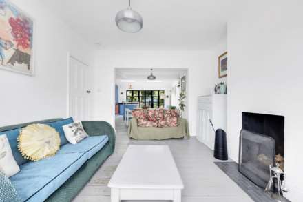Overton Road, Leyton, E10, Image 6