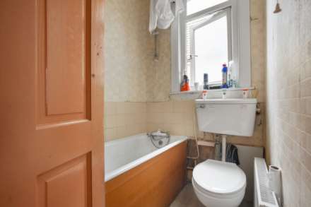 Windsor Road, Leyton, E10, Image 13