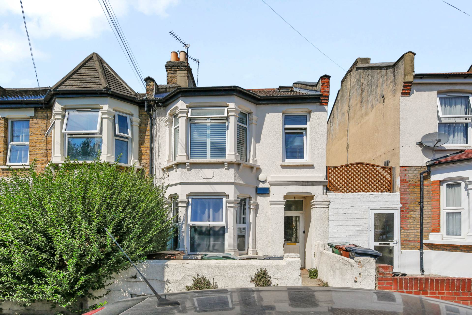 Claude Rd, Leyton, E10, Image 1