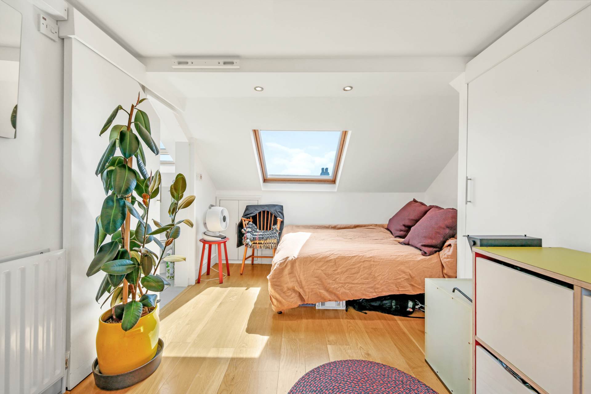 Claude Rd, Leyton, E10, Image 10