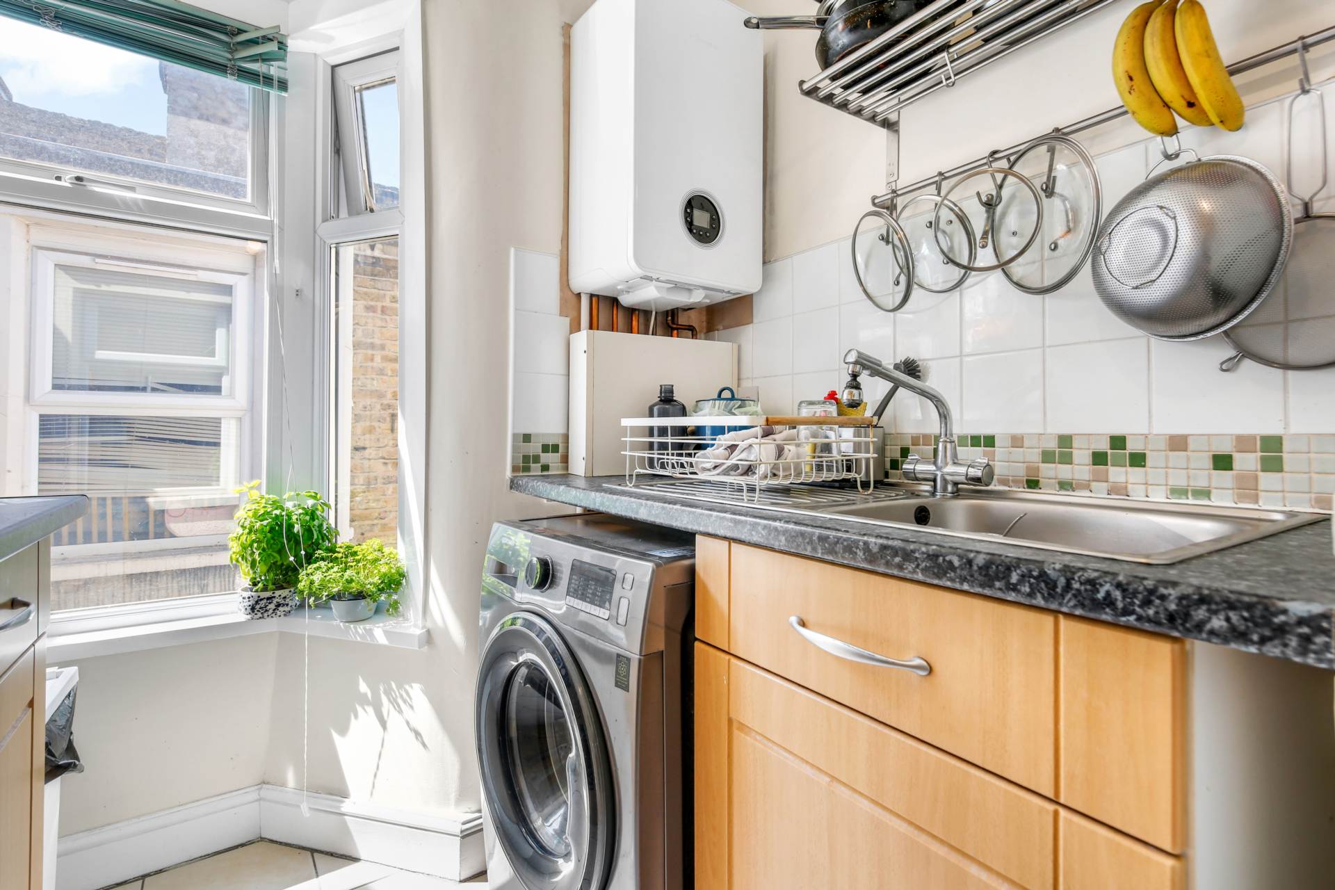 Claude Rd, Leyton, E10, Image 6