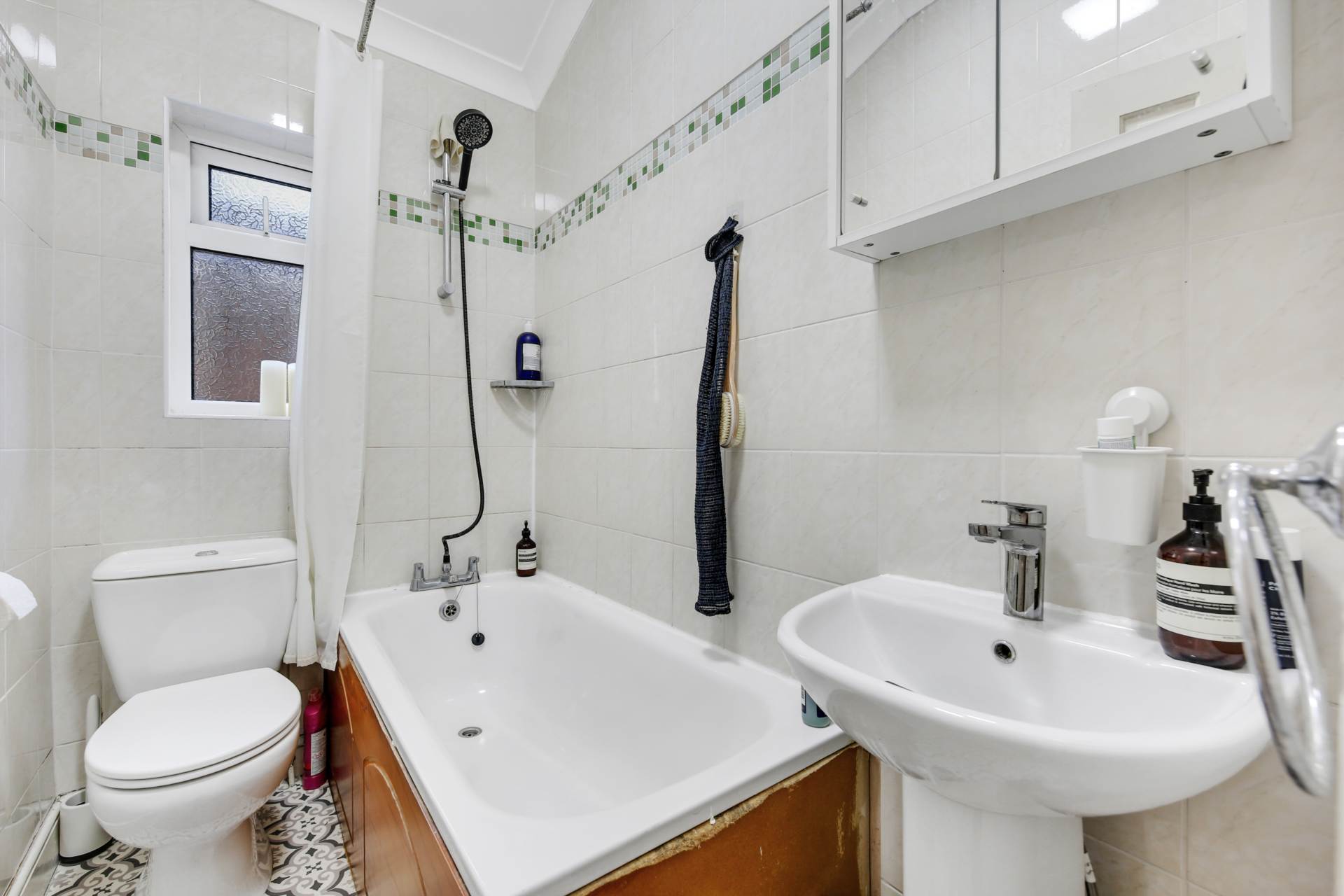 Claude Rd, Leyton, E10, Image 7