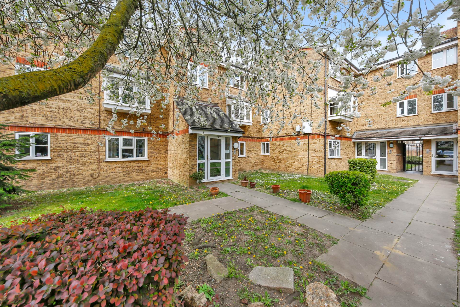 Ruckholt Road, Leyton, Image 19