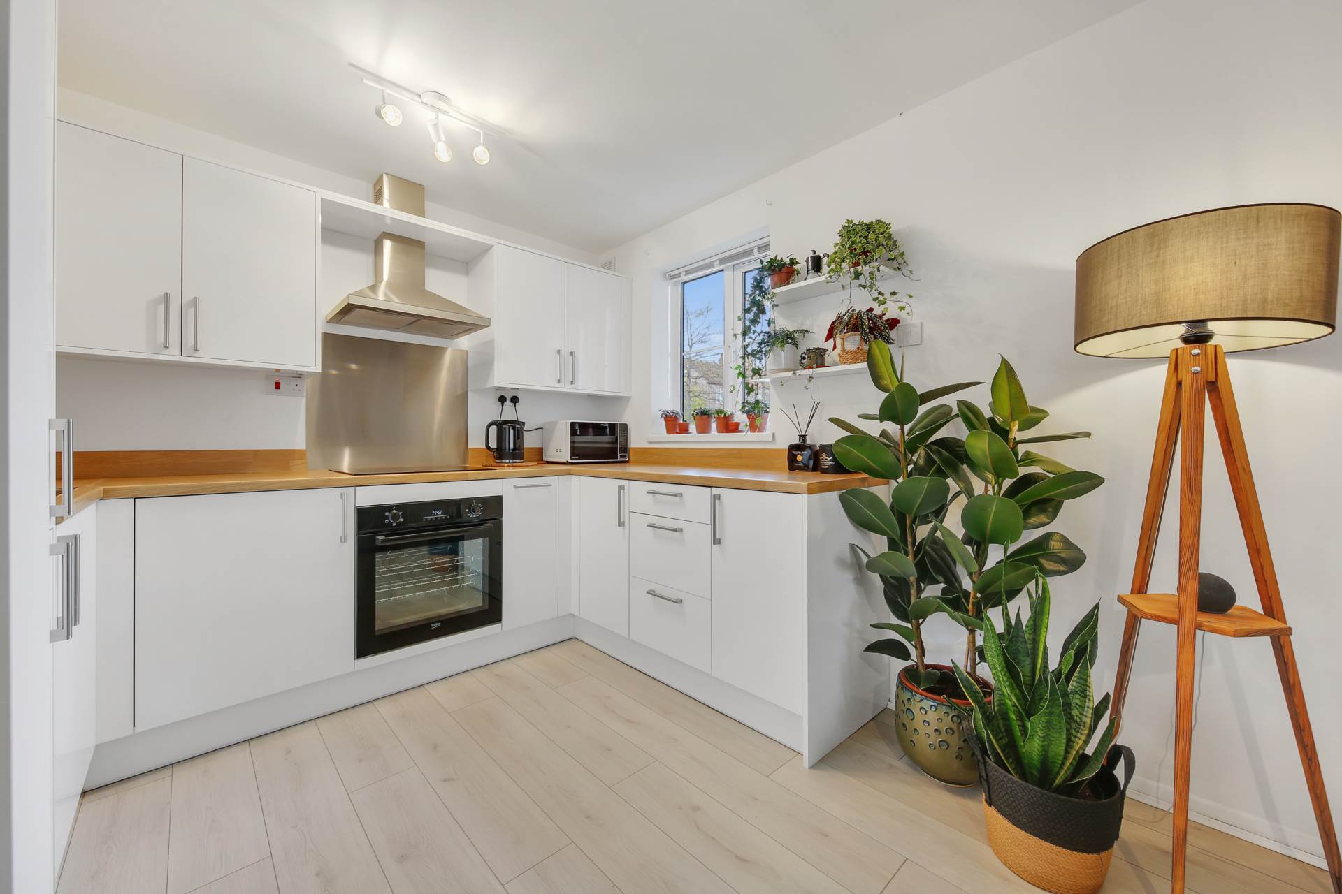 Ruckholt Road, Leyton, Image 4