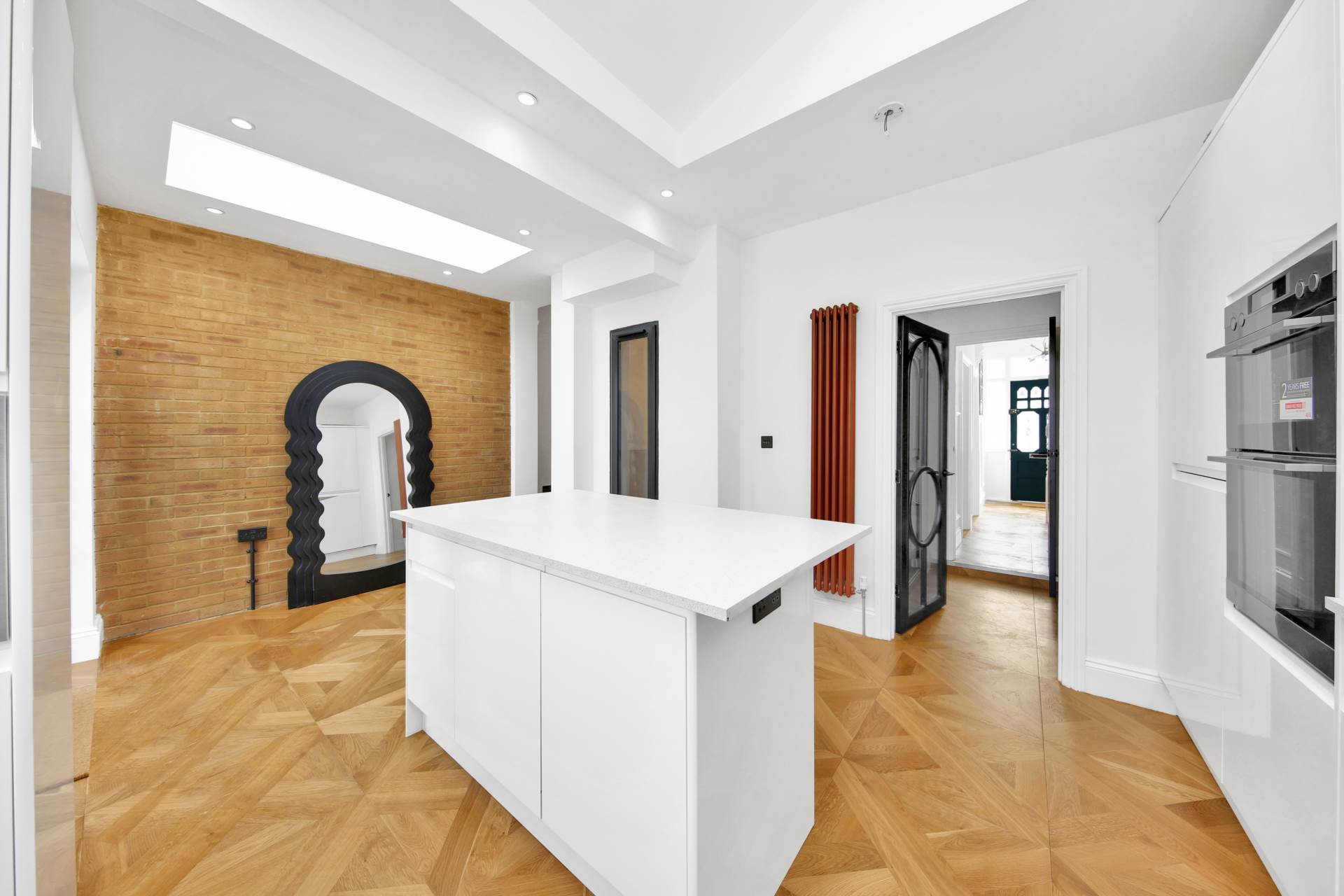 Twickenham Road, London, E11, Image 11