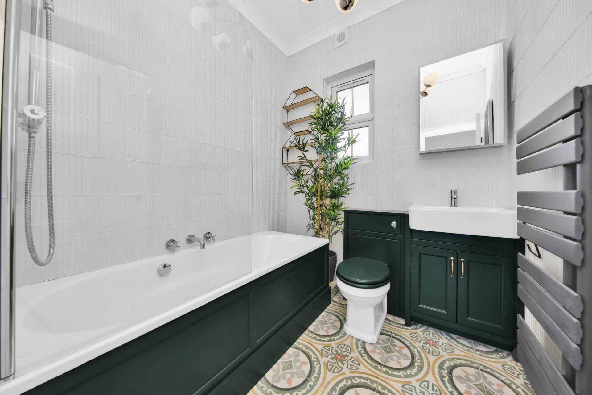 Twickenham Road, London, E11, Image 15