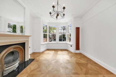 Twickenham Road, London, E11, Image 4