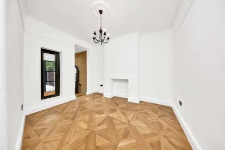 Twickenham Road, London, E11, Image 5