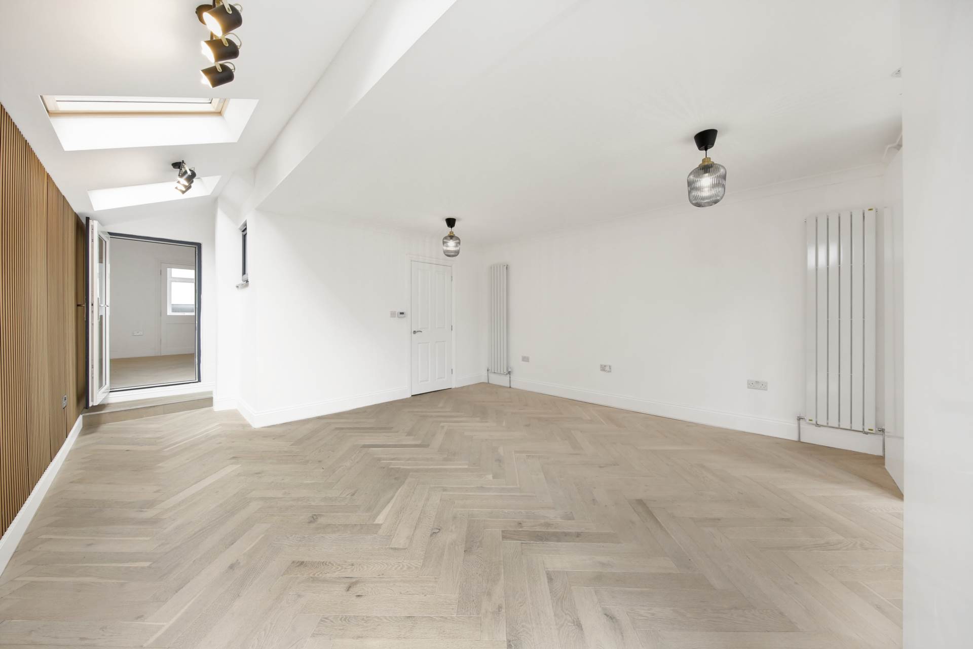 Canterbury Road, Leyton, E10, Image 6