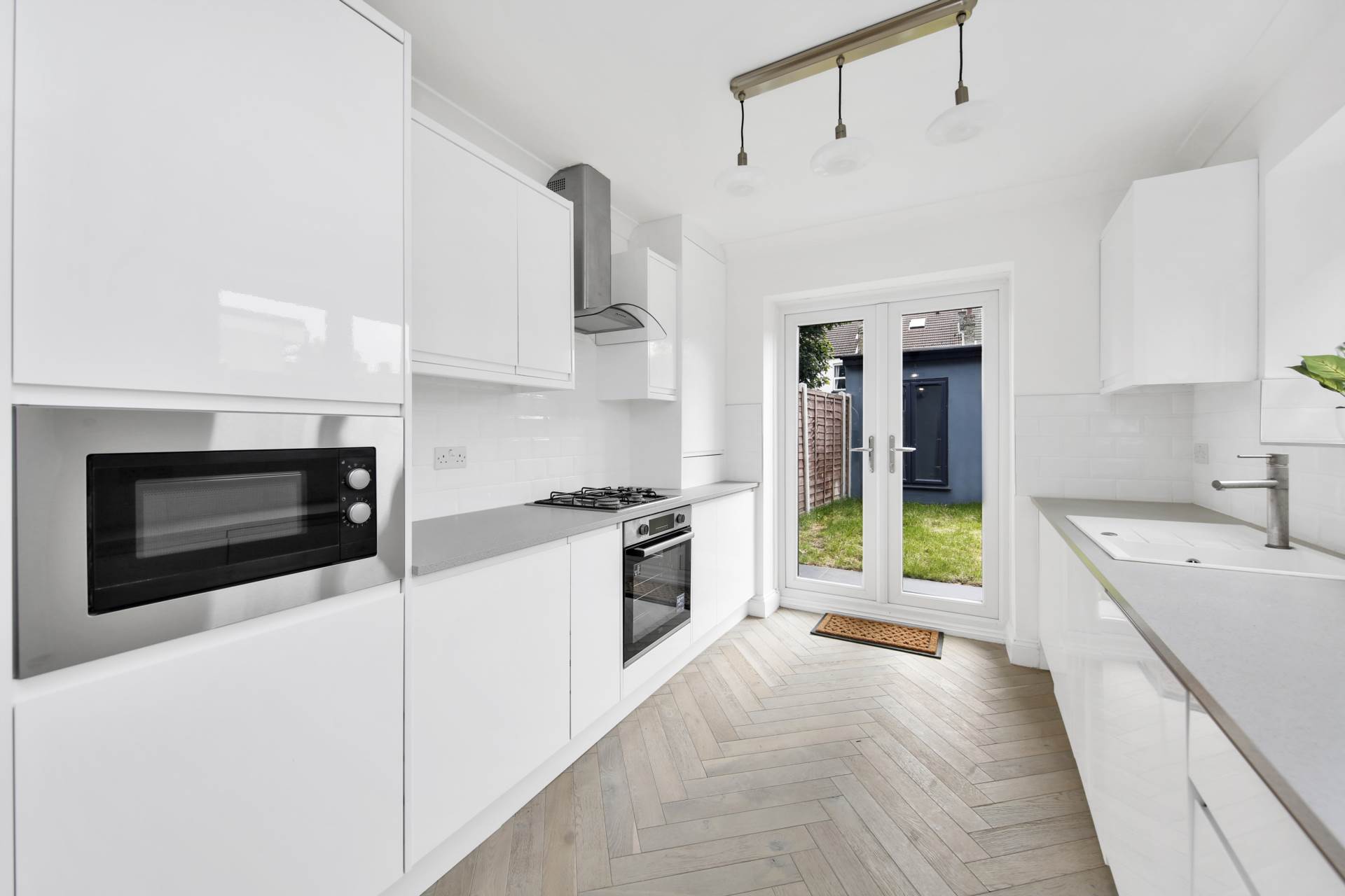 Canterbury Road, Leyton, E10, Image 8