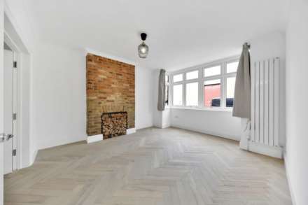 5 Bedroom House, Canterbury Road, Leyton, E10