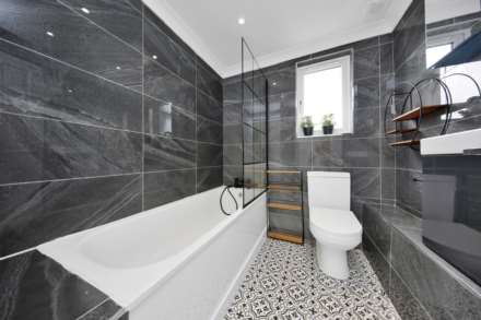 Canterbury Road, Leyton, E10, Image 14