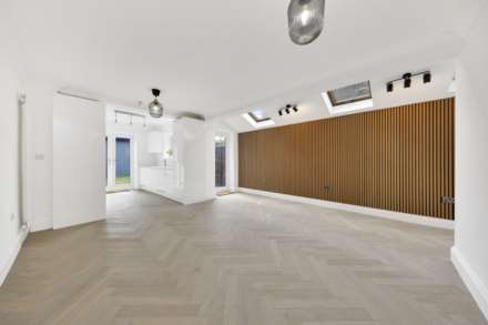 Canterbury Road, Leyton, E10, Image 5