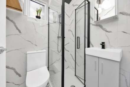 Canterbury Road, Leyton, E10, Image 9
