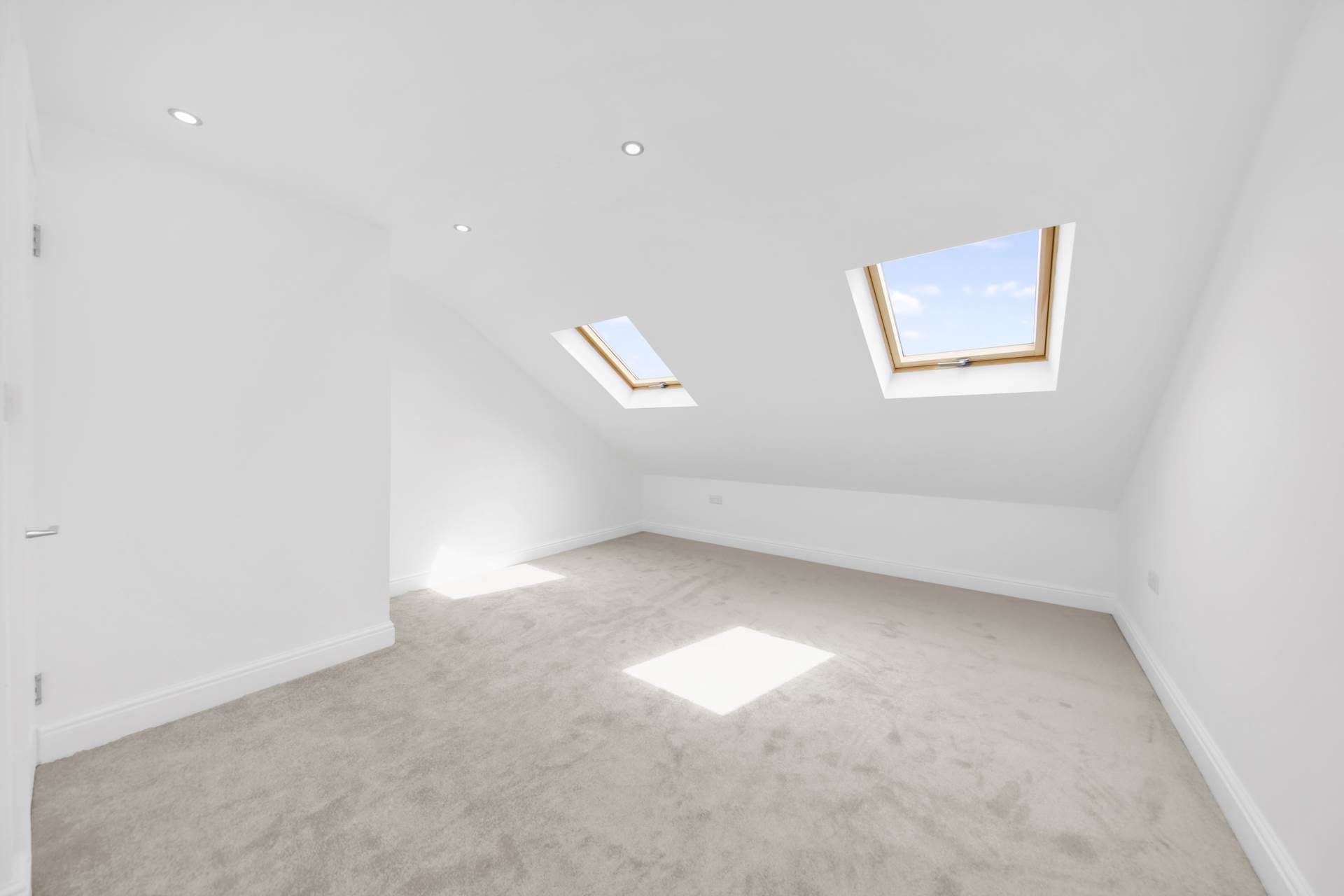 Cary Road, Leytonstone, E11, Image 24