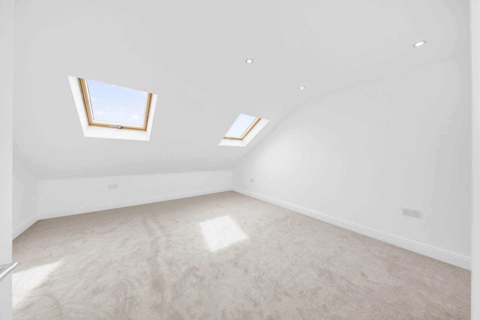 Cary Road, Leytonstone, E11, Image 26