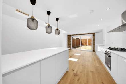 Cary Road, Leytonstone, E11, Image 8