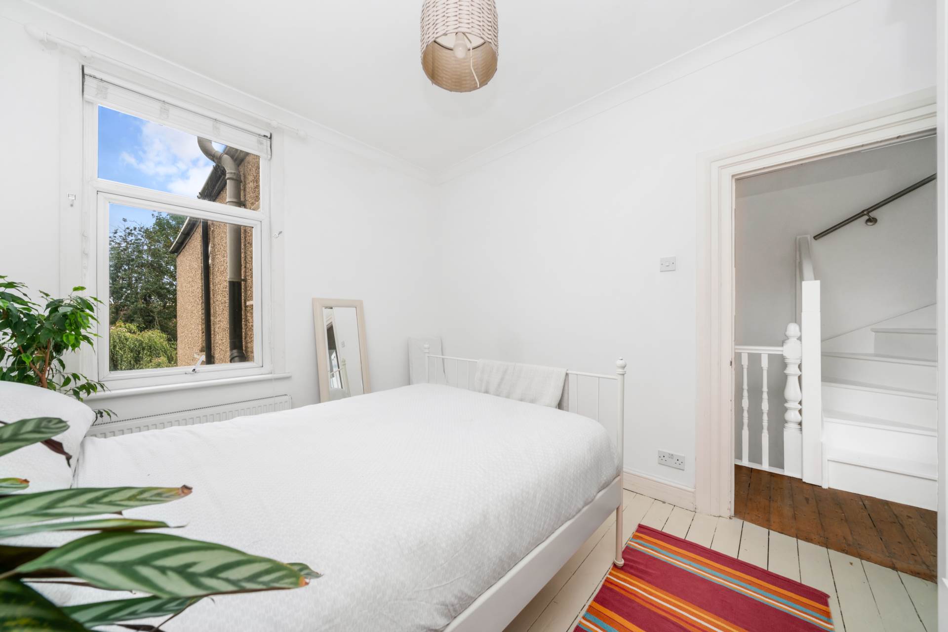 Thornhill Road, Leyton, E10, Image 19