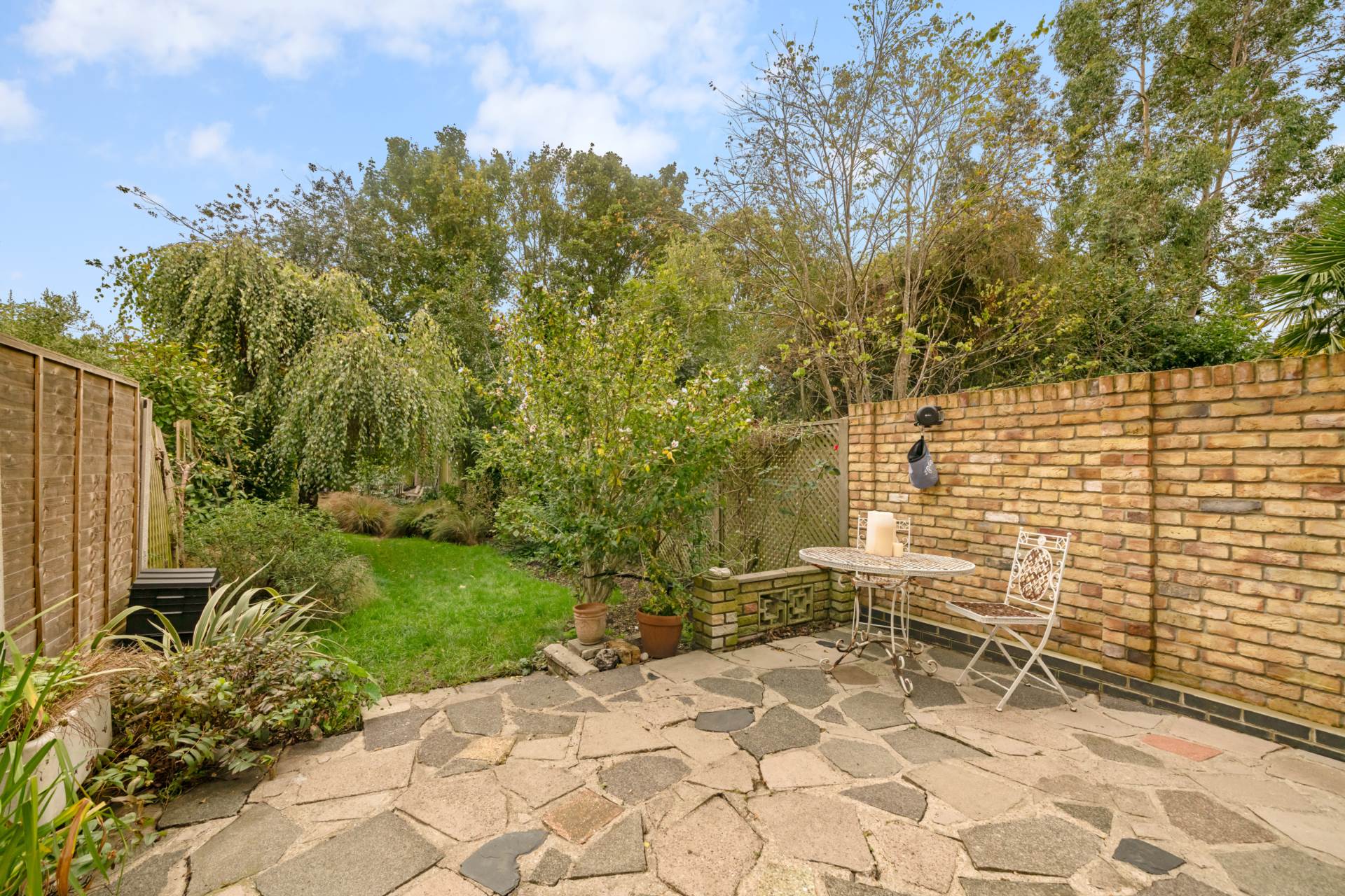 Thornhill Road, Leyton, E10, Image 33