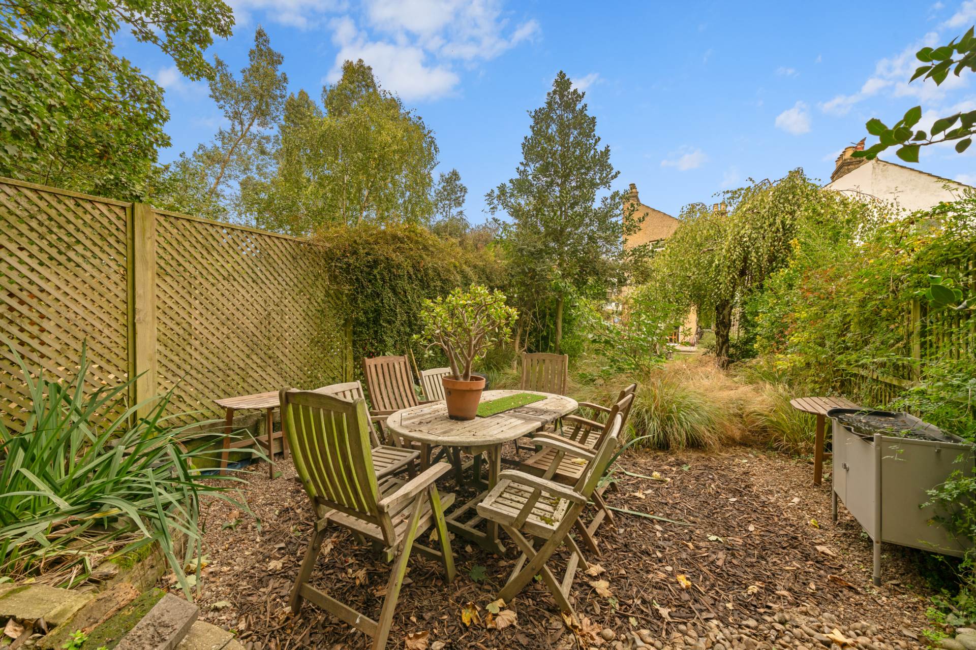 Thornhill Road, Leyton, E10, Image 34