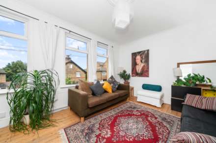 Thornhill Road, Leyton, E10, Image 16