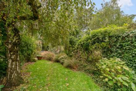 Thornhill Road, Leyton, E10, Image 32