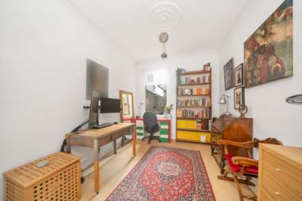 Thornhill Road, Leyton, E10, Image 5
